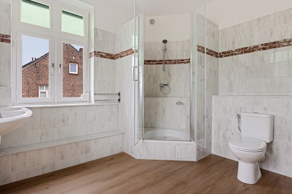 Photo - For rent: THIS COMPLETELY RENOVATED, READY-TO-MOVE-IN TOP-OF-THE-RANGE PROPERTY WITH OVER 5 BEDROOMS IS NOW AVAILABLE TO RENT!